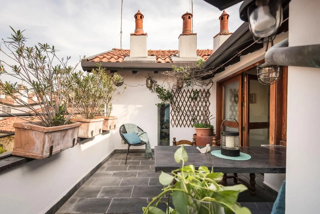 Penthouse Centro Milano Wifi Apartment 0*, Milan Italy