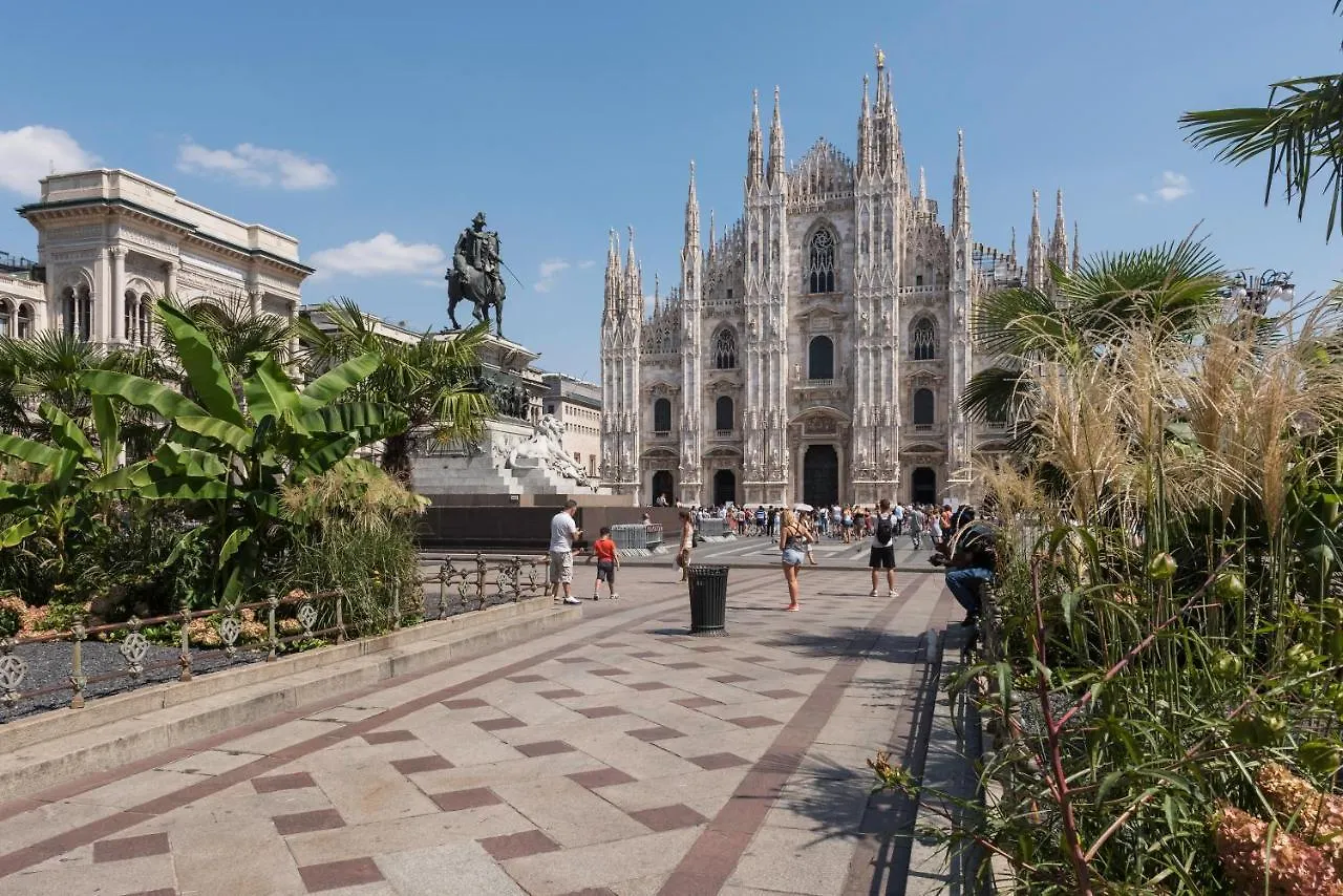 Penthouse Centro Milano Wifi Apartamento 0*,  Italia